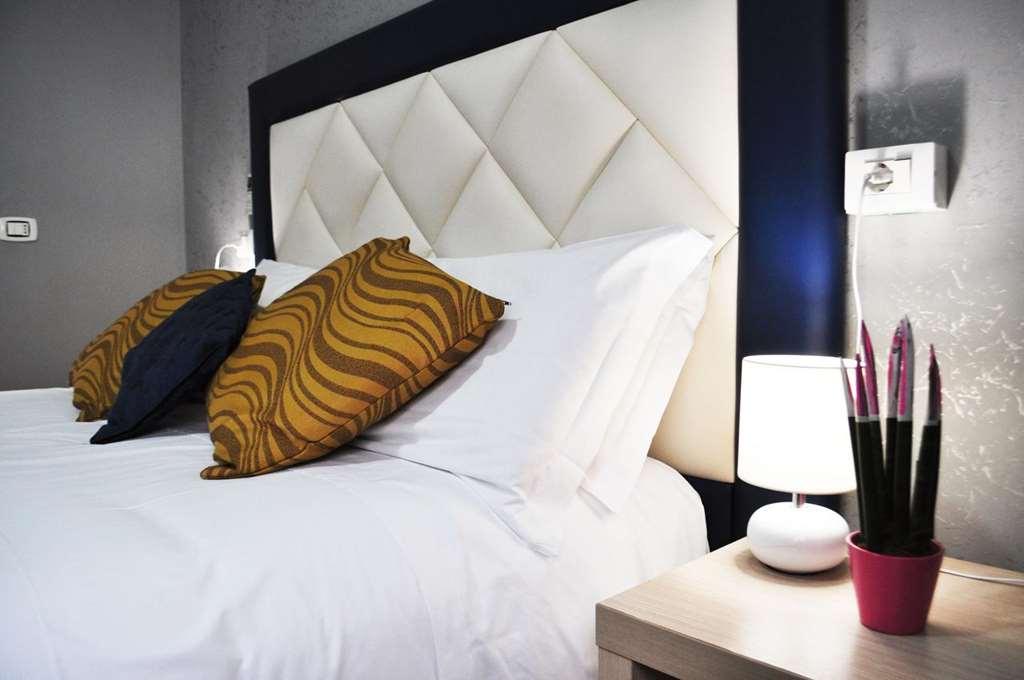 Hotel Gran Sasso & Spa テーラモ 部屋 写真