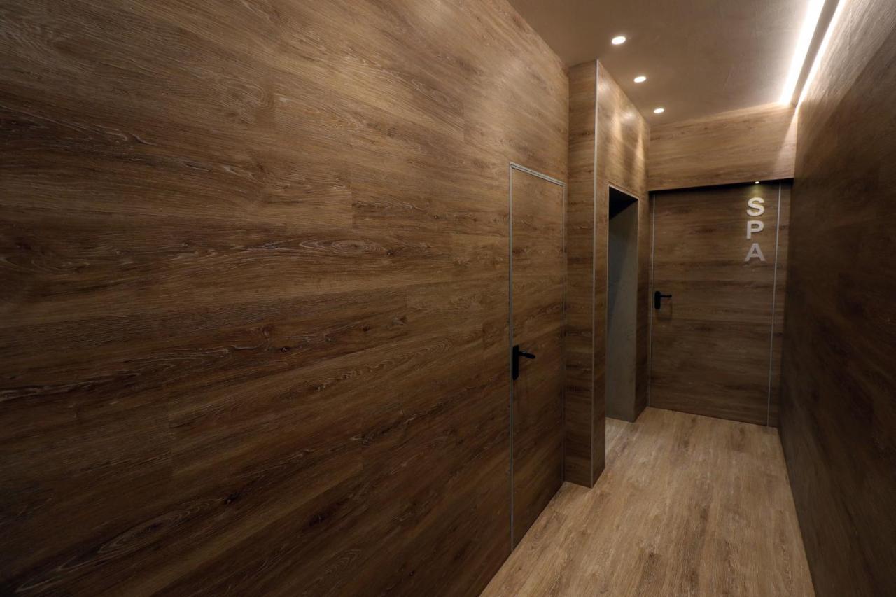 Hotel Gran Sasso & Spa テーラモ エクステリア 写真