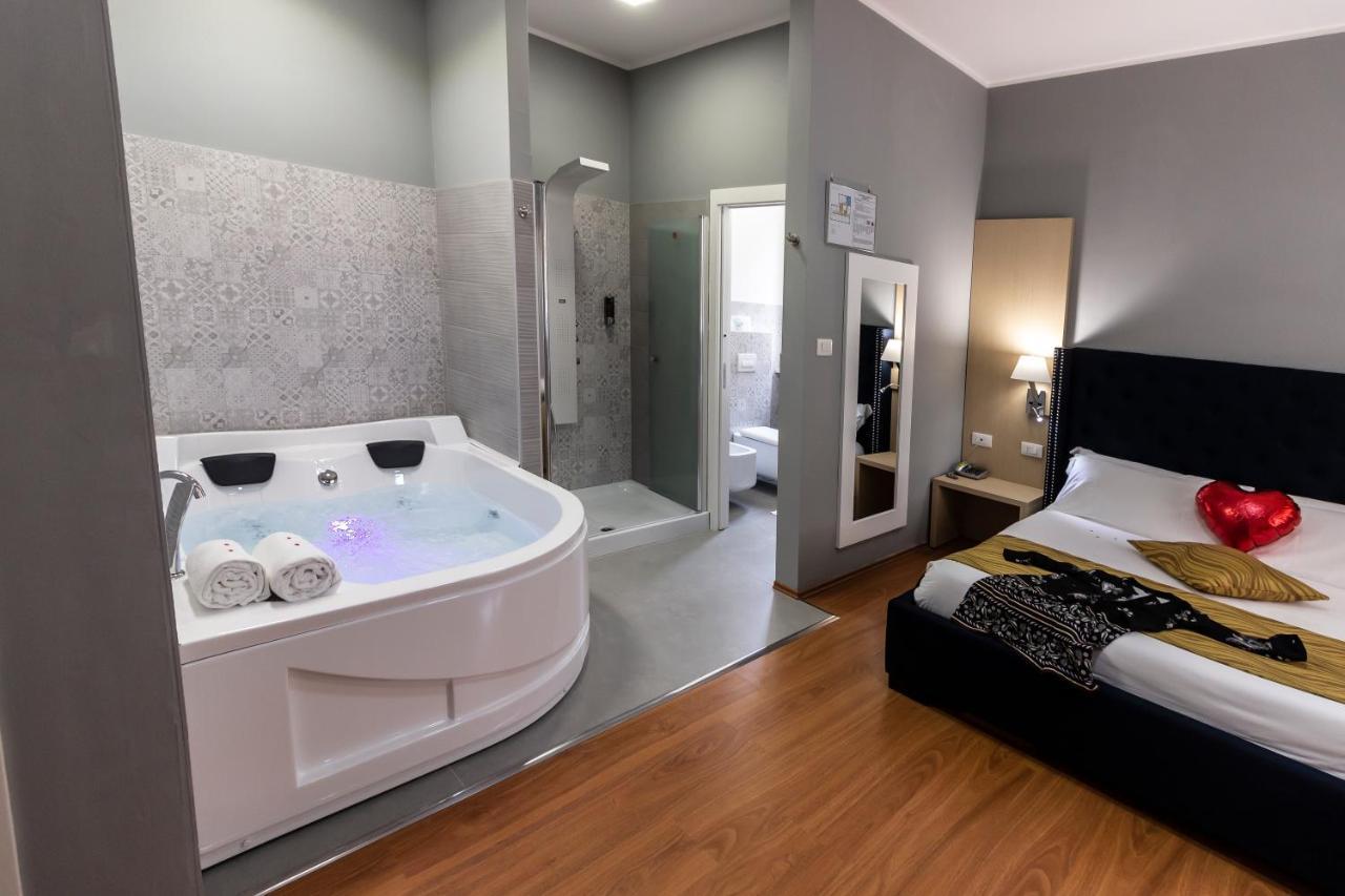 Hotel Gran Sasso & Spa テーラモ エクステリア 写真