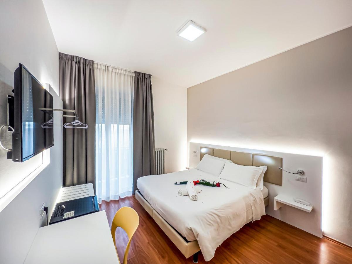 Hotel Gran Sasso & Spa テーラモ エクステリア 写真