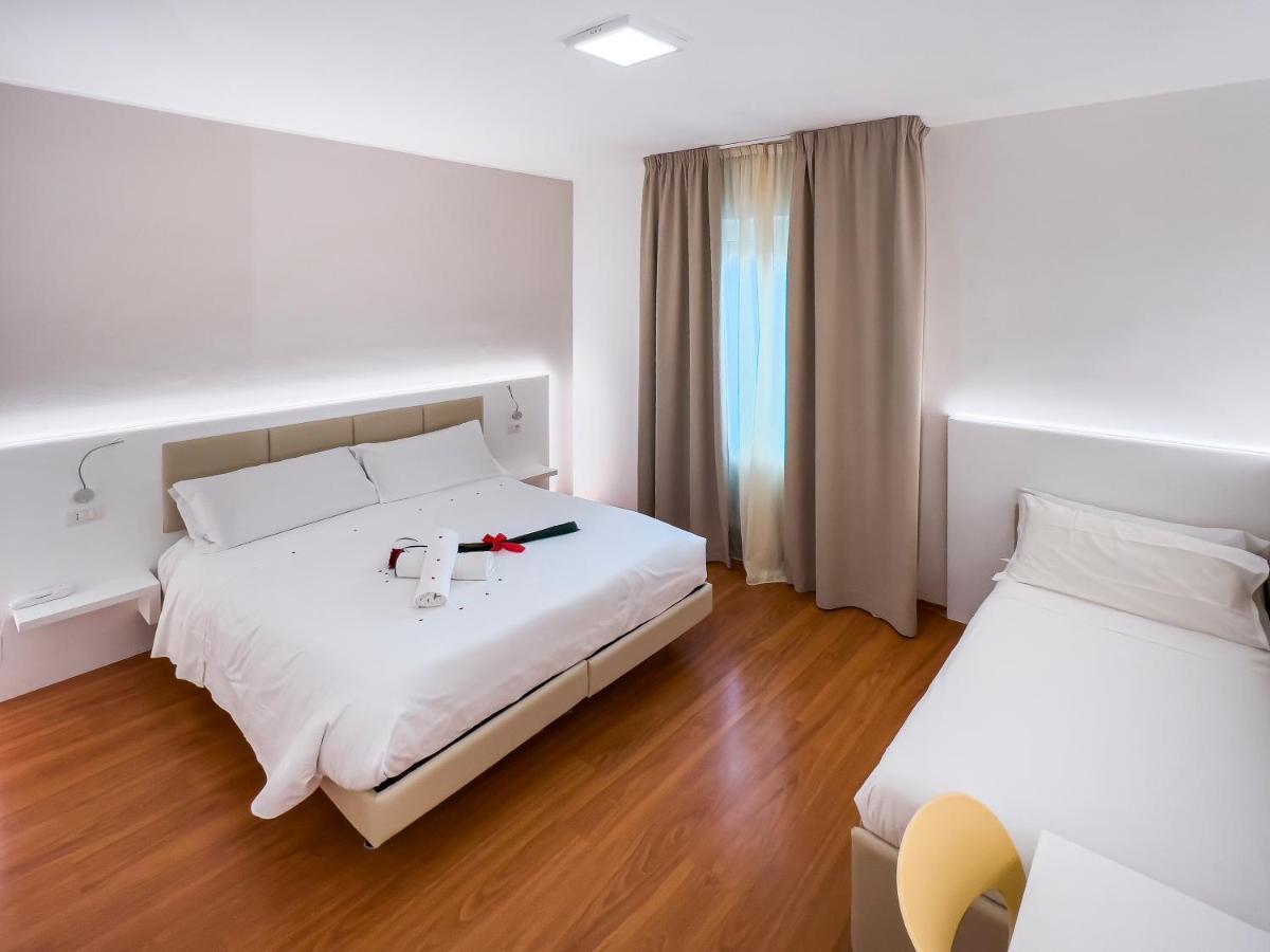 Hotel Gran Sasso & Spa テーラモ エクステリア 写真