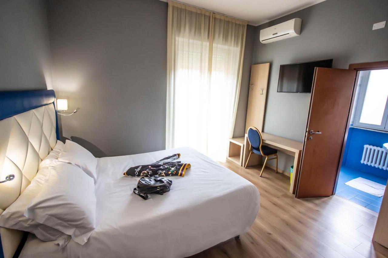 Hotel Gran Sasso & Spa テーラモ エクステリア 写真